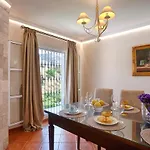 Villa Rosemary